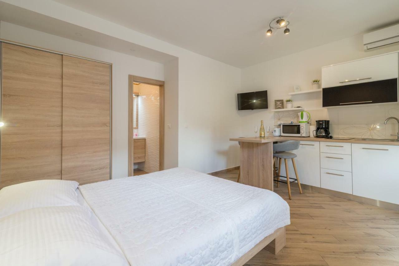 Apartmani Drago Weißenburg Exterior foto