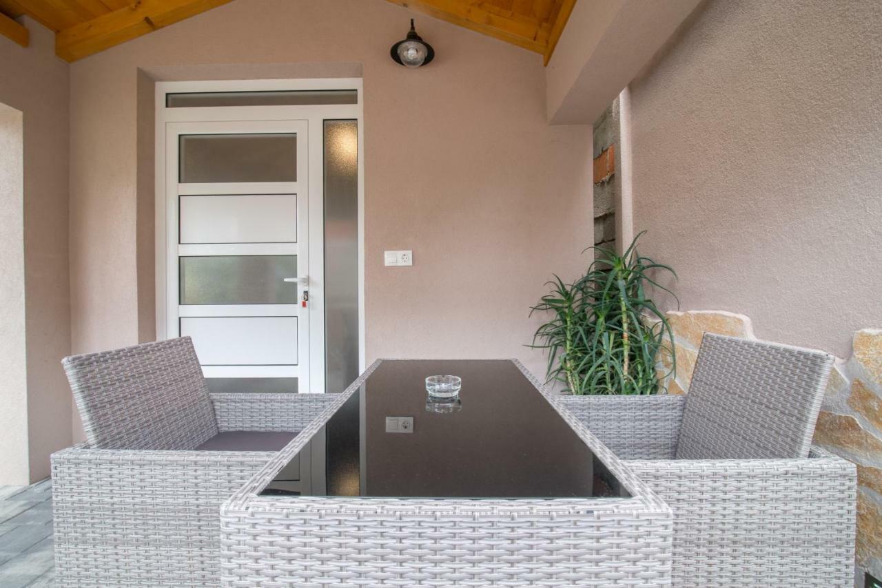 Apartmani Drago Weißenburg Exterior foto